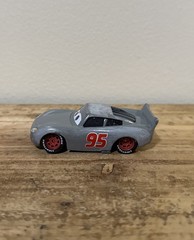 Mattel Disney Pixar Cars 3 Primer Lightning McQueen #95 Radiator Springs Classic