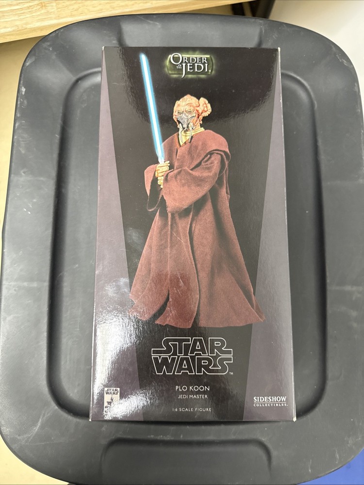 Sideshow Star Wars Plo Koon 12 inch Action Figure
