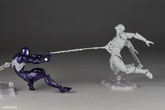 Kaiyodo Revoltech Symbiote Spider-Man Action Figure Purple Version New in Stock