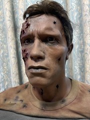 Terminator Arnold Schwarzenegger Life-Size Bust T2 Over 15 years ago