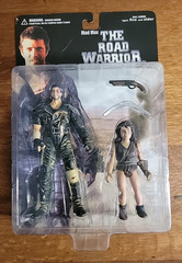 N2 Toys MAD MAX 2 The Road Warrior Max and Feral Boy Figures, New Sealed