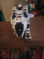 2002 Hasbro Tomy Zoids White Liger Zero Action Figure Robot Lion Tiger UNTESTED