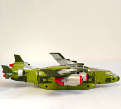 Transformers Cybertron Jetfire Ultra Class 2005 – NEAR COMPLETE