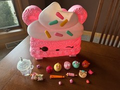 Num Noms Collector Cake Case with Accessories