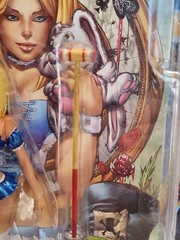 Grimm Fairy Tales Alice in Wonderland Figure Blue Dress CS Moore Zenescope NEW
