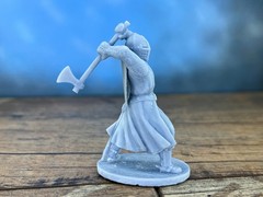 Tabletop Action Figure medieval knight with an ax 80mm Plastic soldiers