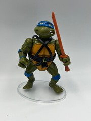 15 x Teenage Mutant Ninja Turtles (TMNT) – Action Figure Display Stands – CLEAR