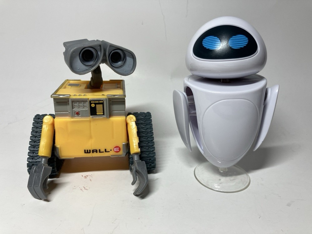 Mattel 2019 Wall-E EVE 4” Poseable Action Figures Disney Pixar Out Of Box