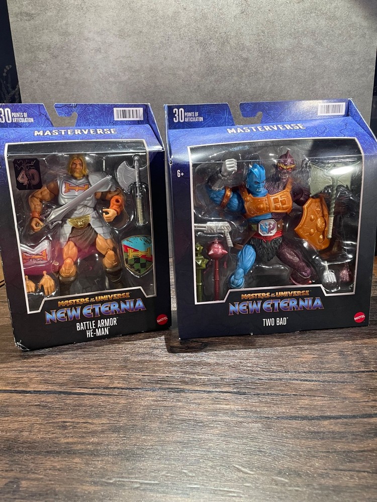 Masterverse New Eternia Battle Armor He-Man and Two Bad – New w/ Box Wear