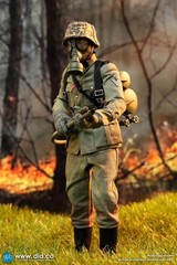 New DID D80177 1/6 WWII German Flammenwerfer Gefreiter Joerg Action Figure