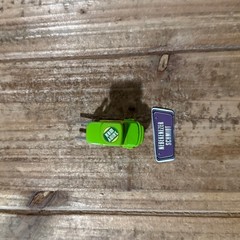 Mattel Disney Pixar Cars Nebekenezer Schmidt Shiny Wax Pitty