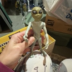 TNT Vintage Alien Articulated Figure Gray/Green Plastic With Stand 1999