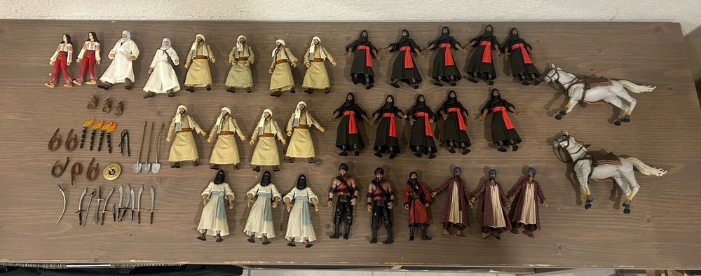 2008 Hasbro Indiana Jones 33 Figure Lot Cairo Swordsmen Sallah Marion