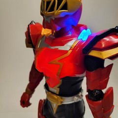 Power Rangers Dino Fury 12″ Figure Spiral Strike Red Ranger Lights Up Descript!