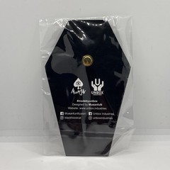 Unbox Bad Meaw Maud Mueanfun 4 in. Vinyl Sofubi Figure w/Enamel Pin Badmeaw Toy