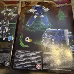 Transformers Kingdom War for Cybertron Slammer And Pipes Lot