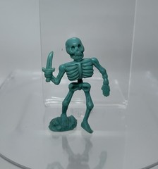 NECLOS FORTRESS Part 1 Skeleton Keshi Figure