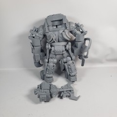 McFarlane Warhammer 40000 Megafig – Ork Meganob INCOMPLETE