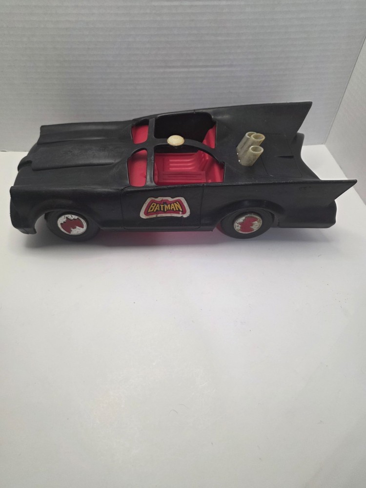 Mego 1974 Vintage Batman Batmobile (USED)
