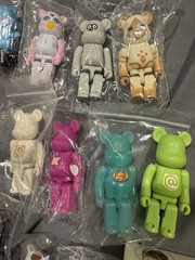 Lot Of 18 Bearbrick 100% Medicom Toy Anime Flags Letters Jelly Animals Be@rbrick
