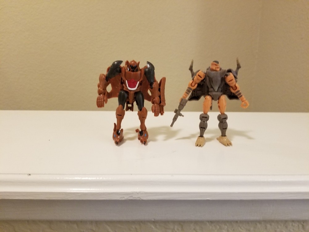 Transformers Legacy United Tasmania Kid And WFC Kingdom Rattrap Complete