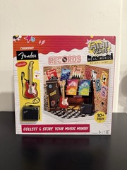 MGA Miniverse Real Music Record Player & Record Shop Fender Bundle NEW 2-Pack