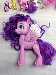 My Little Pony Figures Mix Lot of 17 Brushable Molded Various Sizes MLP
