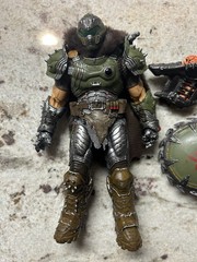 McFarlane Doom Slayer Elite Edition The Dark Ages 7″ Deluxe Action Figure