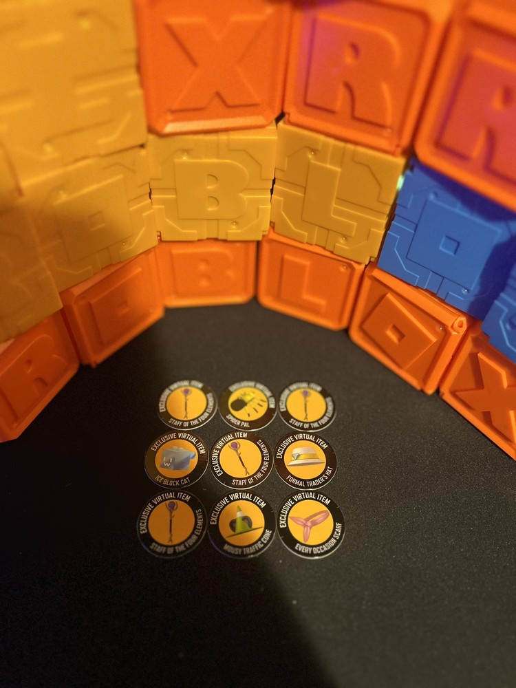 Roblox Celebrity Series 8 Toy Codes