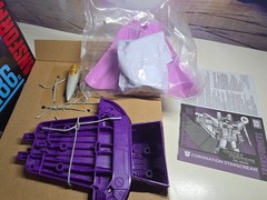 NEW Hasbro Transformers Studio Series SS86 Coronation Starscream COMPLETE GLOBAL
