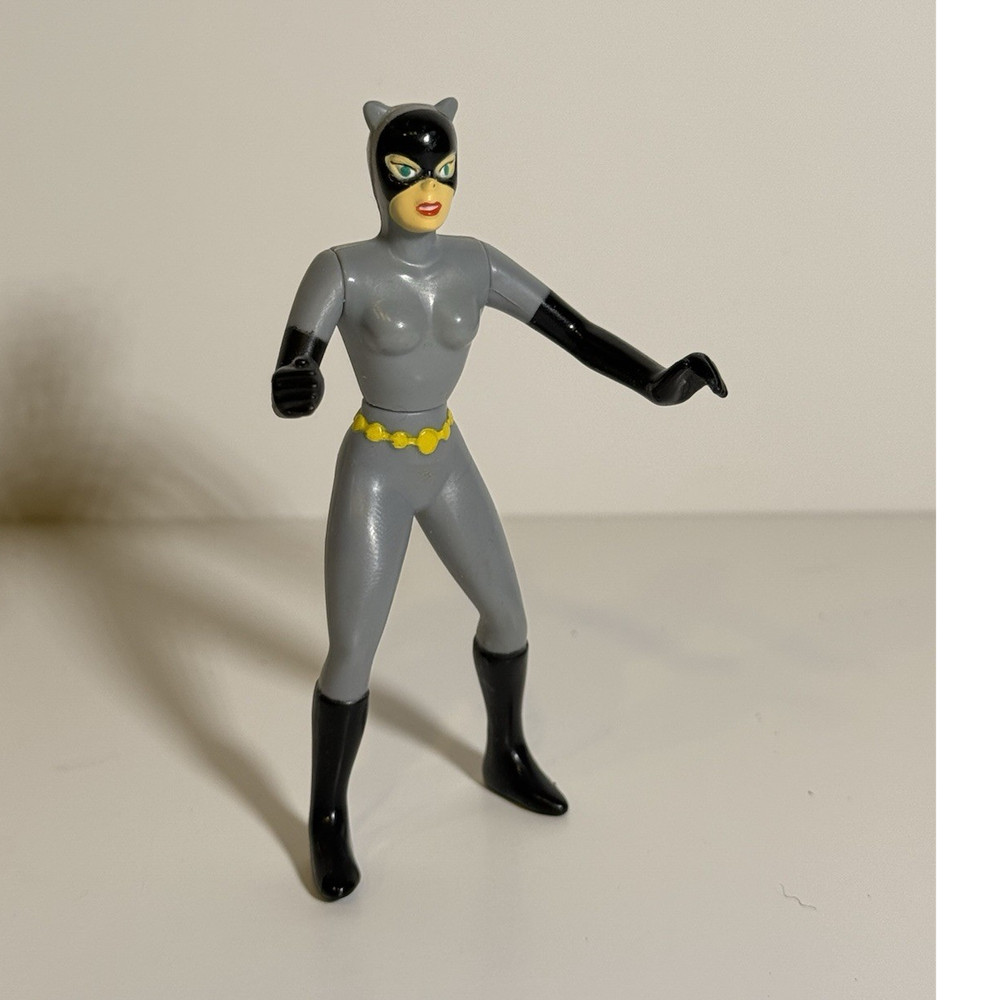 DC Catwoman Action Figure Gray Black Yellow Plastic Batman Franchise 1994