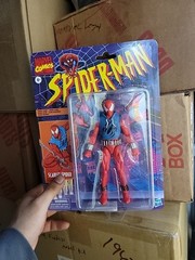 Hasbro Marvel Legends Spiderman Retro Card Scarlet Spider 6” Brand New Sealed