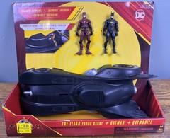 2022 Spin Master DC The Flash + Batman Batmobile Figure PlaySet Young Barry