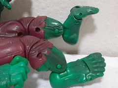 ToyBiz Gamma Punch Hulk 2004 Fully Jointed Marvel Action Figure Green Purple