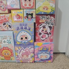 Lot Bundle Of 20 Blind Boxes Set Figurines Vinyl Plush. No Duplicates Authentic