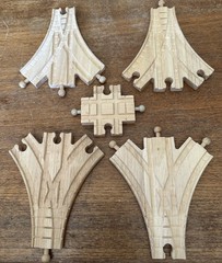 Learning Curve Wooden Thomas Train Clickety Clack Switchyard Track Set!