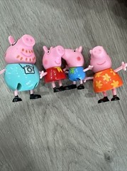 Peppa Pig Transforming Camper Van RV Playset w/ Sounds – 99% Complete Set Toy