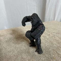 King Kong 6″ Action Figure Playmates Punching Action Twist 100-002