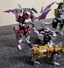 Lucky Cat MC-03S Dragon Beast King figure set – MC-03 & MC-05