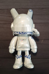 ROBBiART x ZHOUGUANYU Cyan Rush – 400%