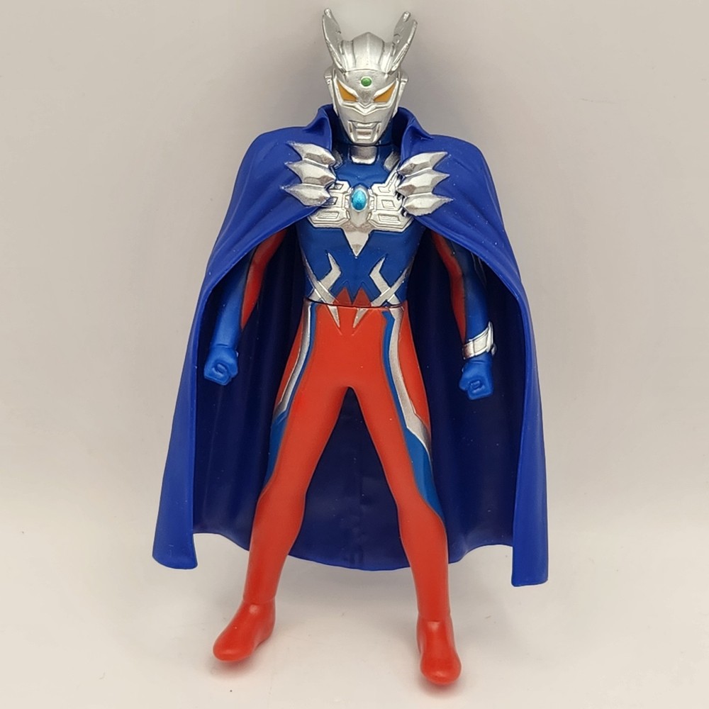 Ultraman Zero Sofubi Figure with Cape 2022 Ldcx