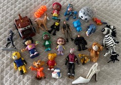 Random Mixed Toy Lot 25 Mix Variety Disney, Happy Meal, Action Figures Mini Toys