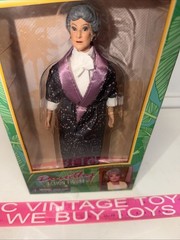 NECA THE GOLDEN GIRLS DOROTHY 8″ ACTION FIGURE NEW Authentic 🔥