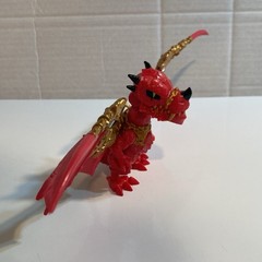 Red & Gold Dragon Figures Mixed Bundle Treasure X Kinetic Sand Kinder Surprise
