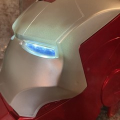 Iron Man Mark VII Headgear 1:1 Helmet LED Eyes Silver CG7248 Wearable New in Box