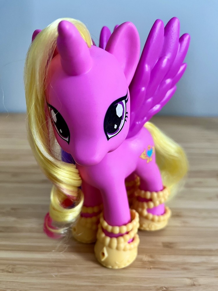 My Little Pony Princess Cadance in pretty yellow shoes. 6″ Tall Hot pink