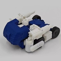3D Printed IDW Style Upgrade Kit for WFC Kingdom WFC-K32 Pipes Figure