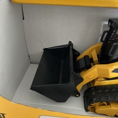 Bruder 1:16 SKID STEER LOADER Caterpillar CAT Sandbox SCOOP Vehicle box 10