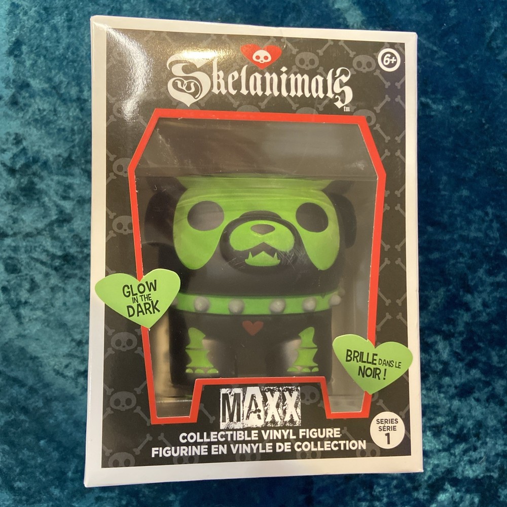 2025 Hasbro Skelanimals Glow In The Dark Maxx Bulldog Series 1 Vinyl Figure