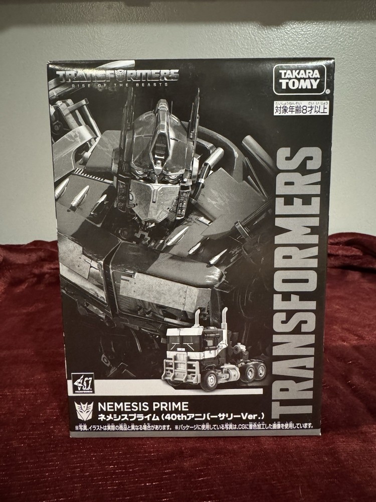 Takara Tomy Transformers Nemesis Prime 40th Anniversary Rise Beasts Figure